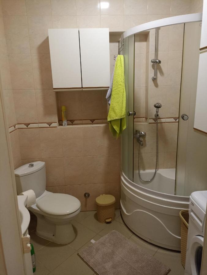 Apartmani Ana Tivat Ngoại thất bức ảnh