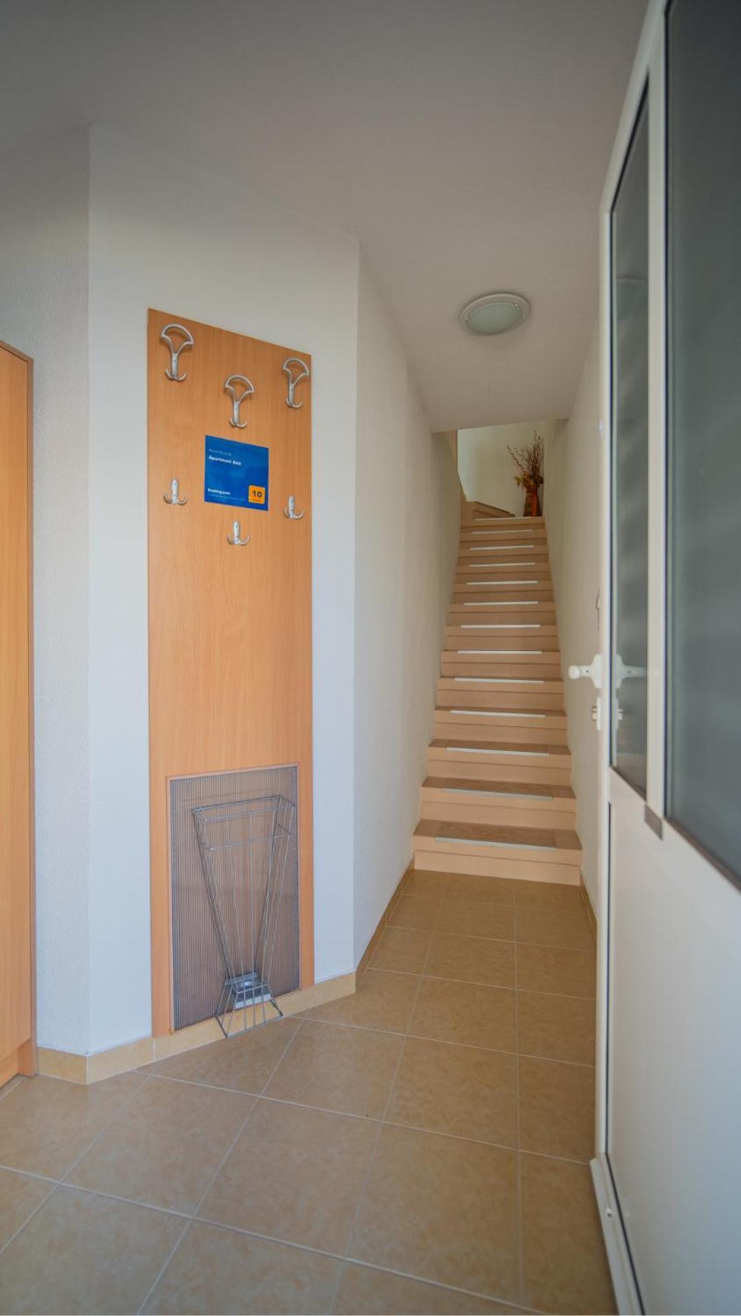 Apartmani Ana Tivat Ngoại thất bức ảnh